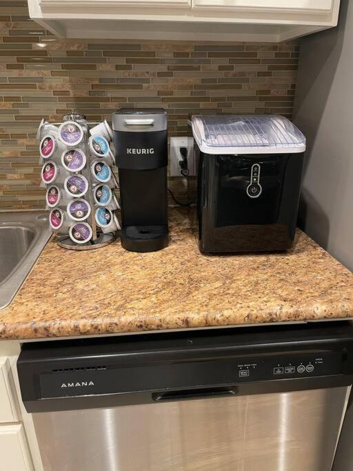Beautiful/Spacious 2 Bedroom Houston Near Galleria Luaran gambar